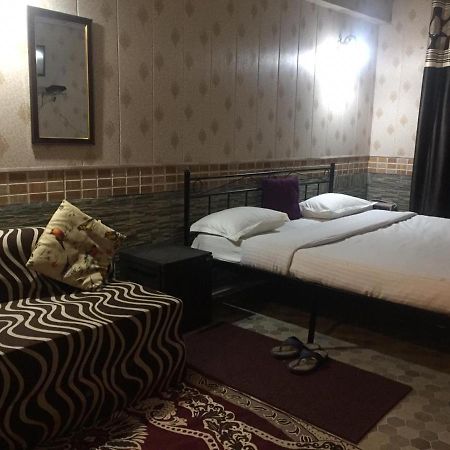 Hotel O Hya'S Homestay Dehradun Luaran gambar