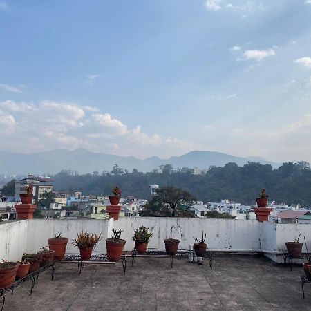 Hotel O Hya'S Homestay Dehradun Luaran gambar