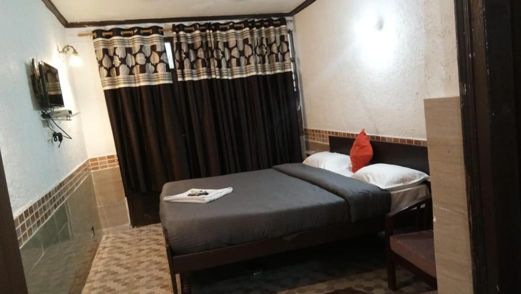 Hotel O Hya'S Homestay Dehradun Luaran gambar