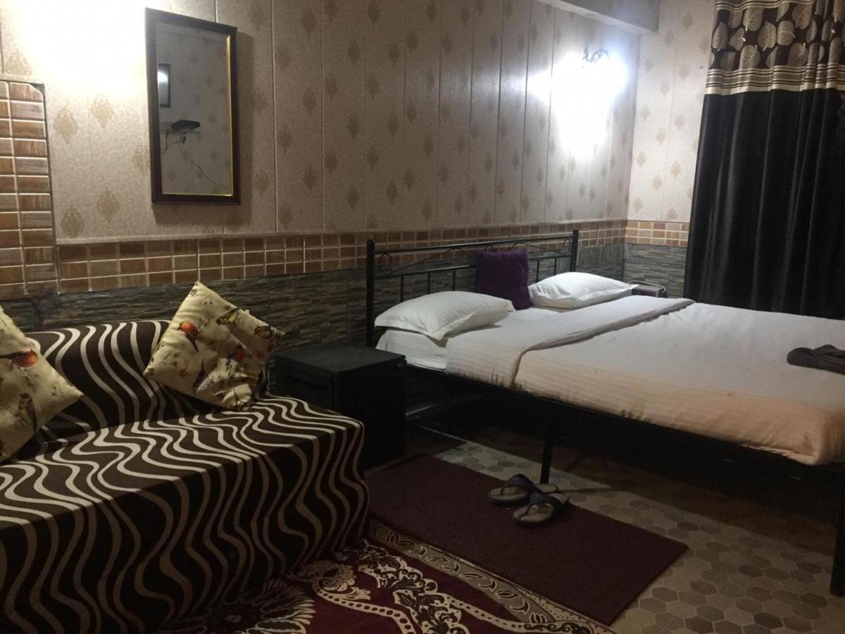 Hotel O Hya'S Homestay Dehradun Luaran gambar