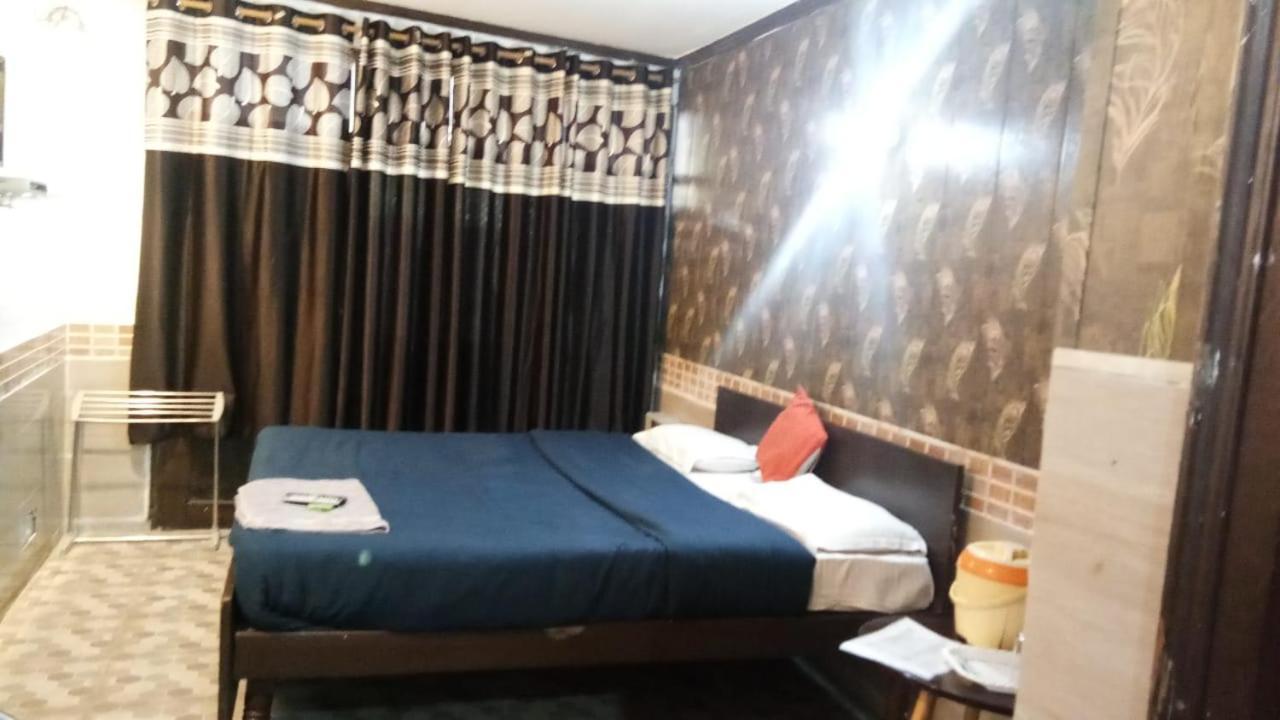 Hotel O Hya'S Homestay Dehradun Luaran gambar