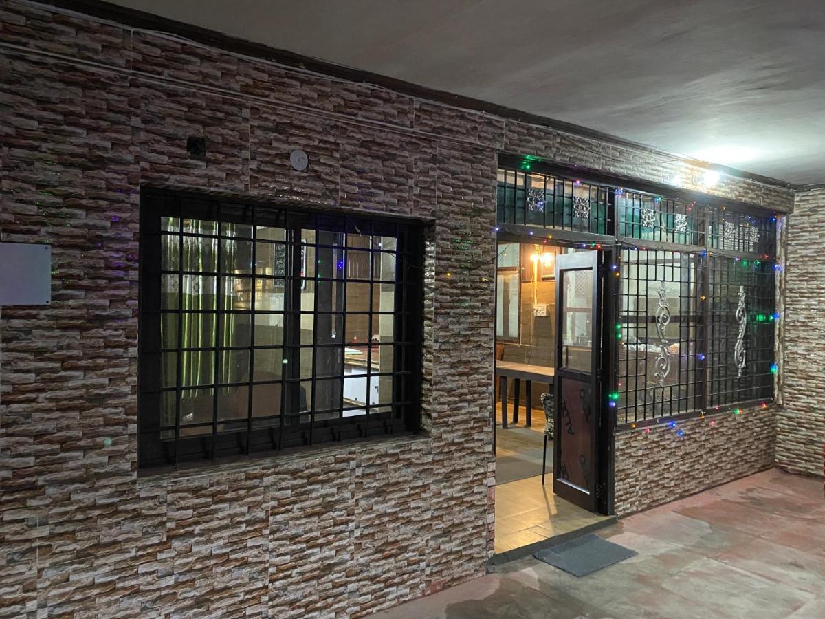 Hotel O Hya'S Homestay Dehradun Luaran gambar