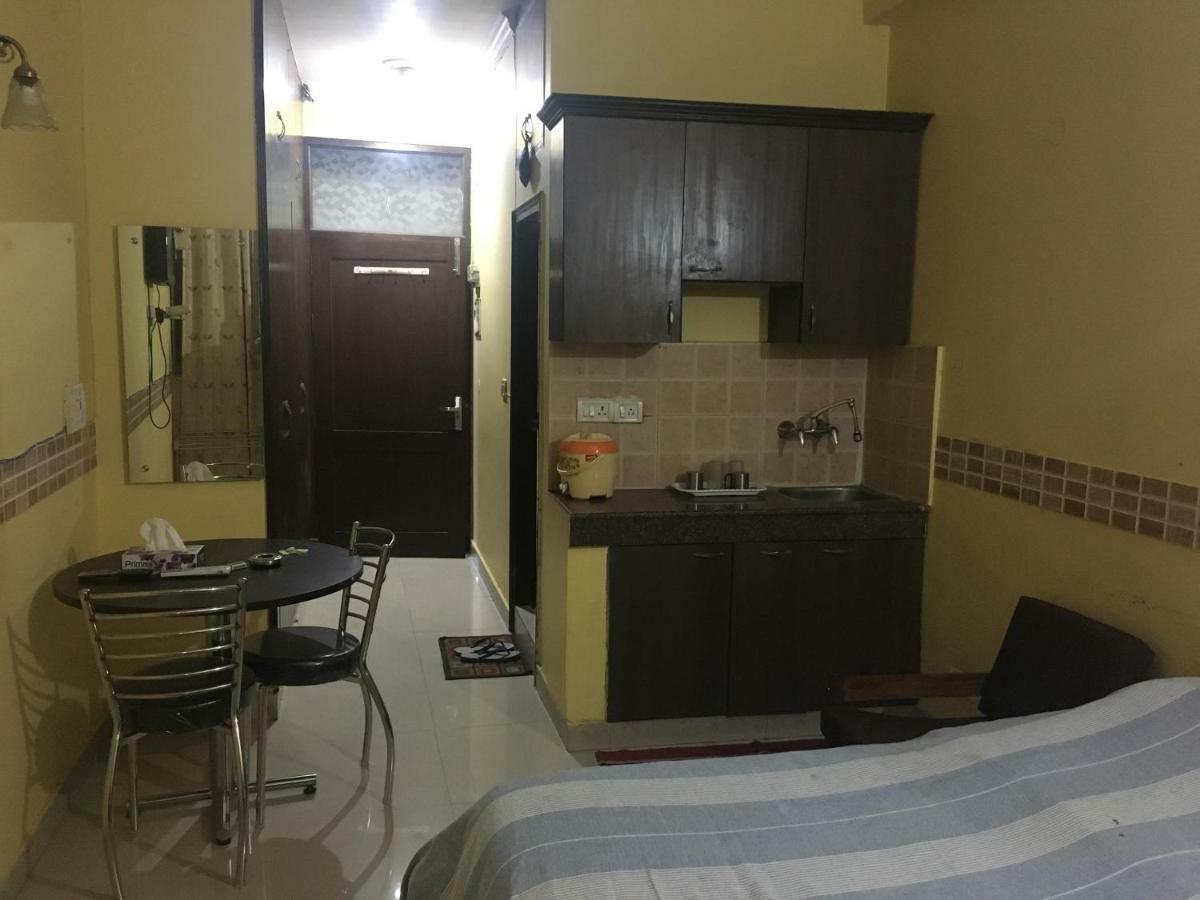 Hotel O Hya'S Homestay Dehradun Luaran gambar