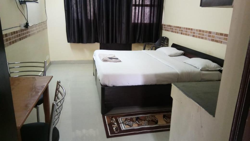 Hotel O Hya'S Homestay Dehradun Luaran gambar